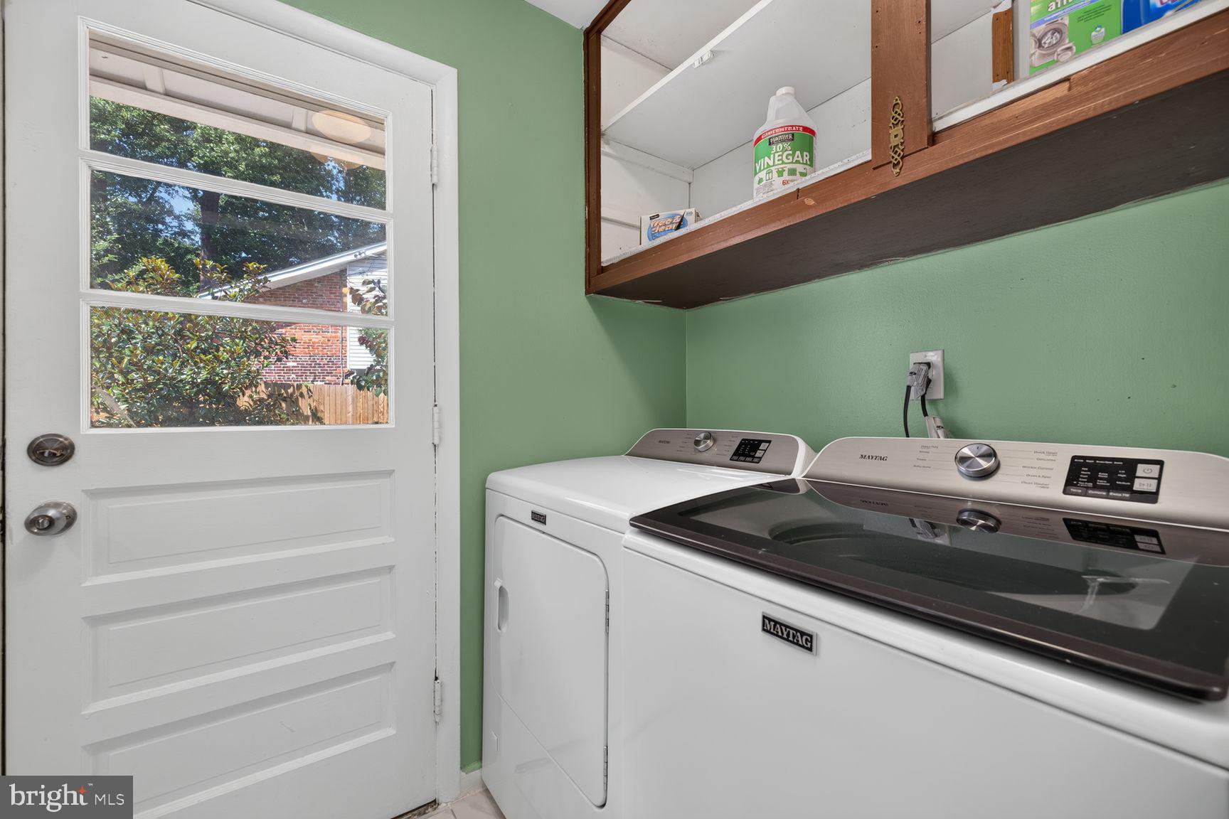220 Thistle Drive Silver Spring, MD 20901 - Photo 14 of 30 Laundry Room