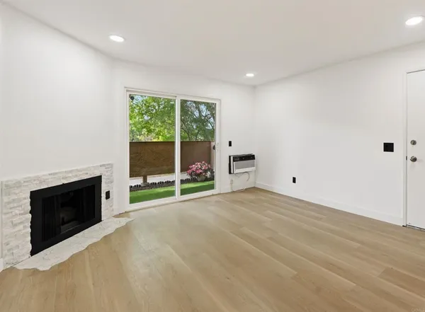 $398,000 | 229 Woodland Parkway, Unit 170, San Marcos, CA 92069