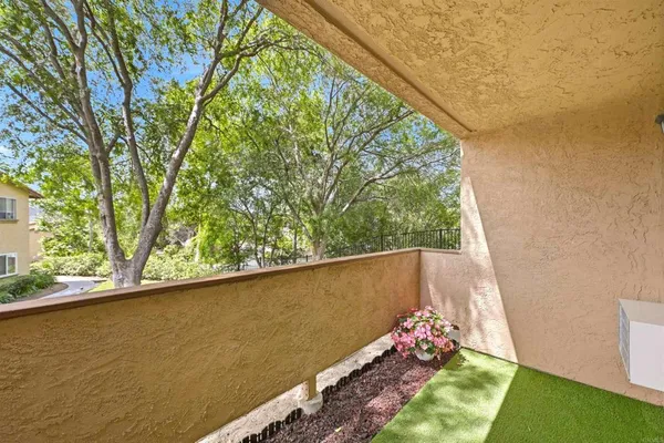 $398,000 | 229 Woodland Parkway, Unit 170, San Marcos, CA 92069