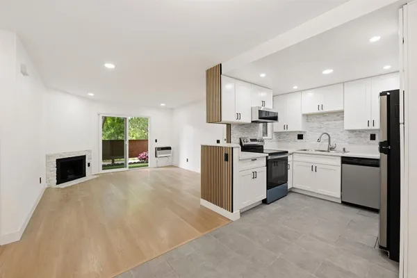 $398,000 | 229 Woodland Parkway, Unit 170, San Marcos, CA 92069