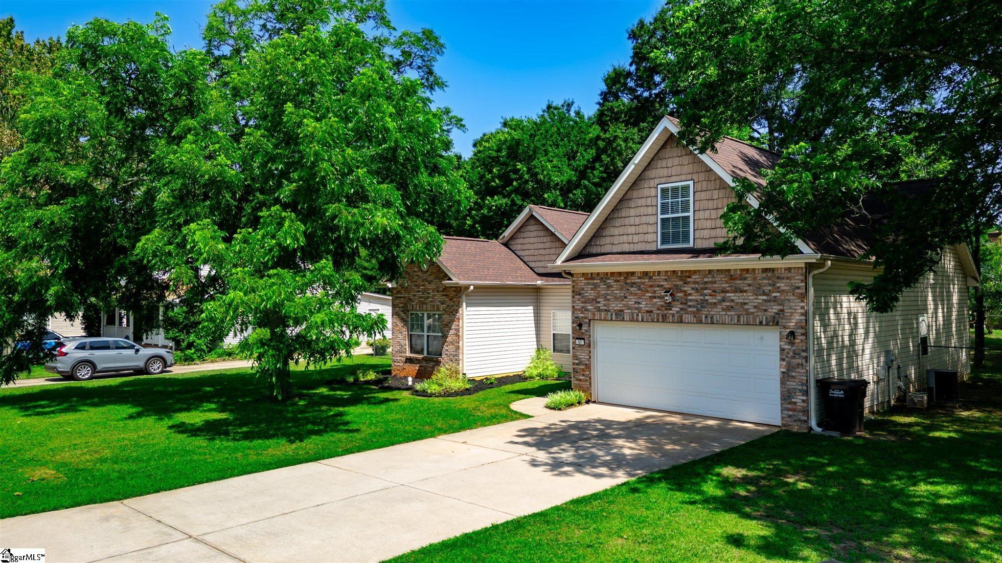 57 Seminole Drive Simpsonville, SC 29680 - Photo 2 of 40