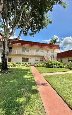 $1,400 | 12007 Poinciana Boulevard, Unit 2060, Royal Palm Beach, FL 33411