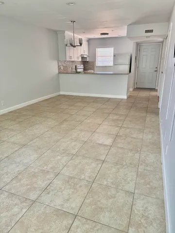 $1,400 | 12007 Poinciana Boulevard, Unit 2060, Royal Palm Beach, FL 33411