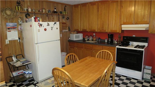 7760 Mt Carmel Road Decaturville, TN 38329 - Photo 5 of 19 Gallery Image 5