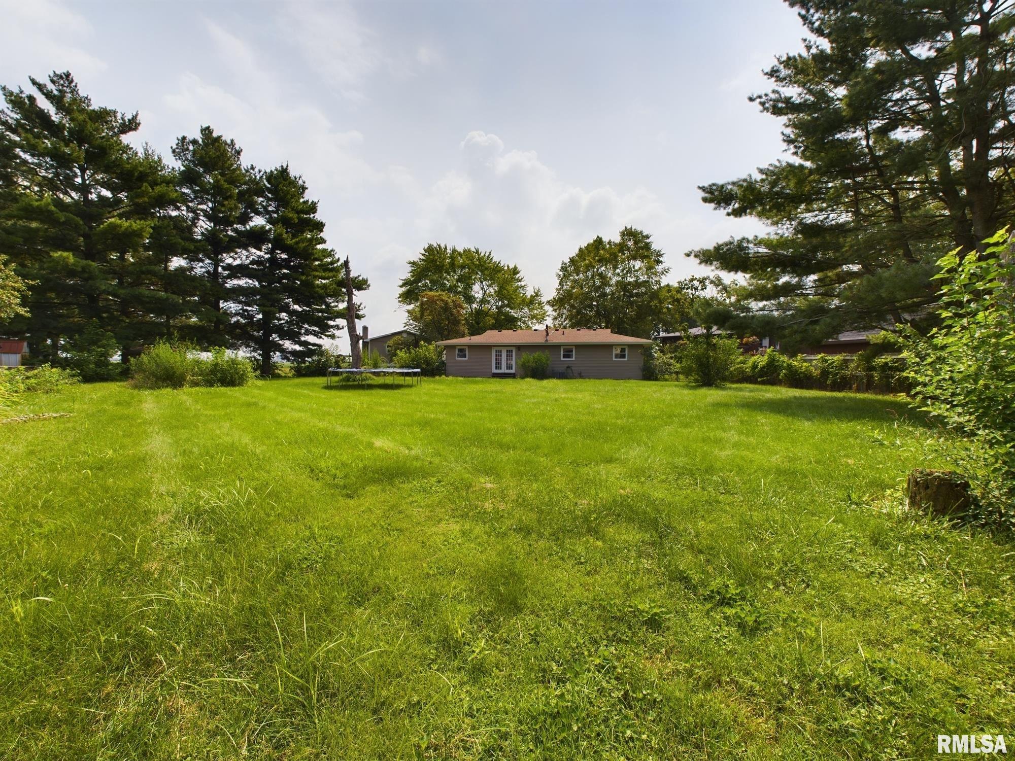 509 Robin Court Athens, IL 62613 - Photo 14 of 15 Gallery Image 14