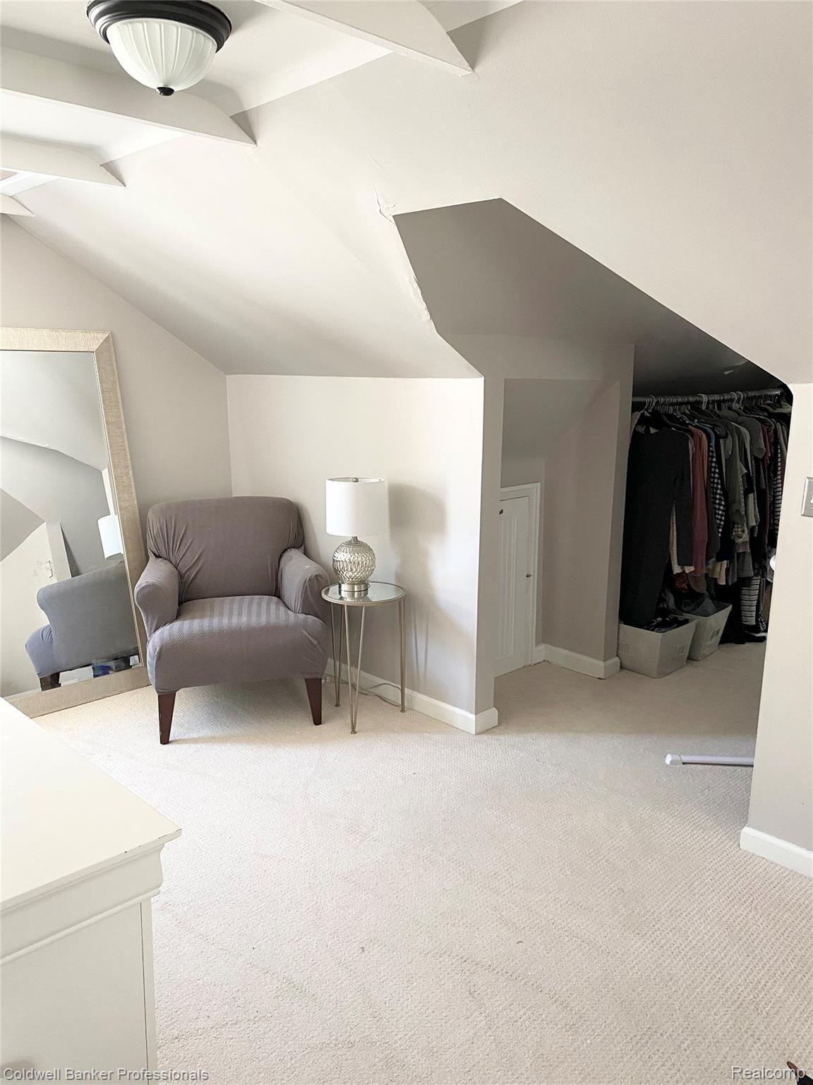 960 Princeton Road Berkley, MI 48072 - Photo 9 of 15 Sitting area and a walk-in closet