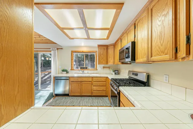 $835,000 | 15511 Northwoods Boulevard, Truckee, CA 96161