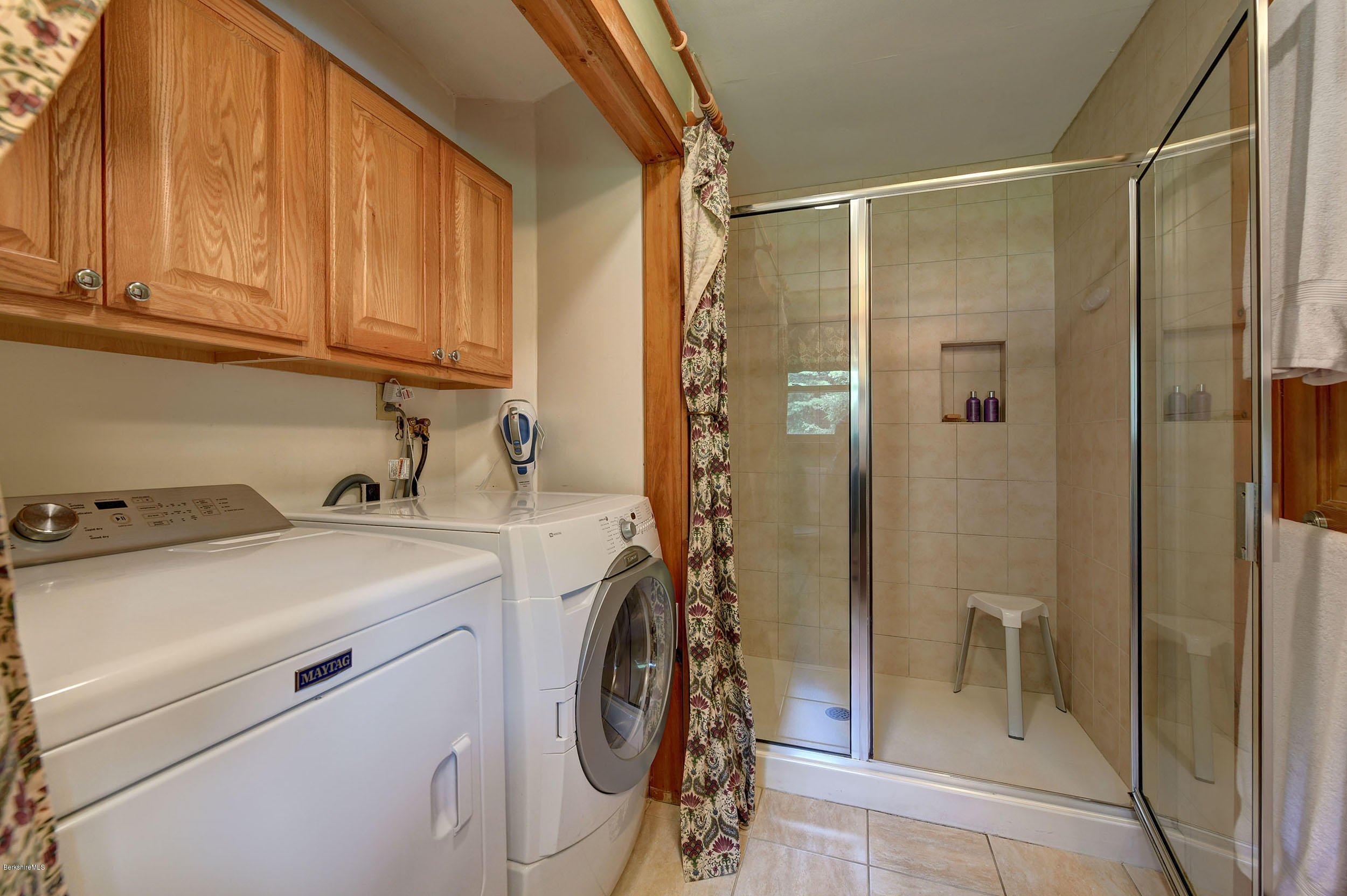 352 Barker Road Pittsfield, MA 01201 - Photo 18 of 34 18-Master Bath amp; Laundry Room