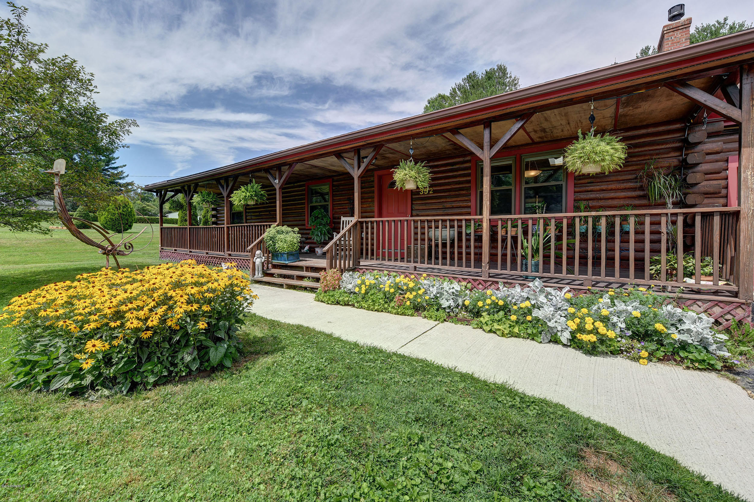 352 Barker Road Pittsfield, MA 01201 - Photo 3 of 34 4-Front Porch