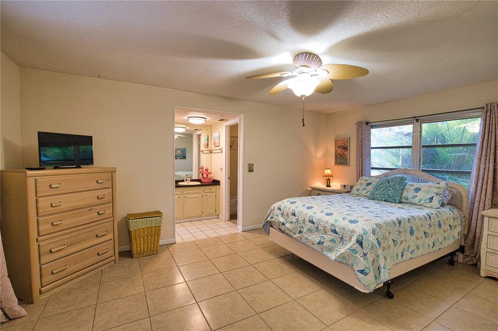 12 Golfview Road Rotonda West, FL 33947 - Photo 28 of 71 Gallery Image 28