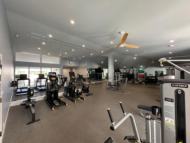 $4,497,000 | 3170 South Ocean Boulevard, Unit 605N, Palm Beach, FL 33480