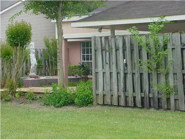 1715 Michel Delving Road Baton Rouge, LA 70810 - Photo 2 of 10 Gallery Image 2