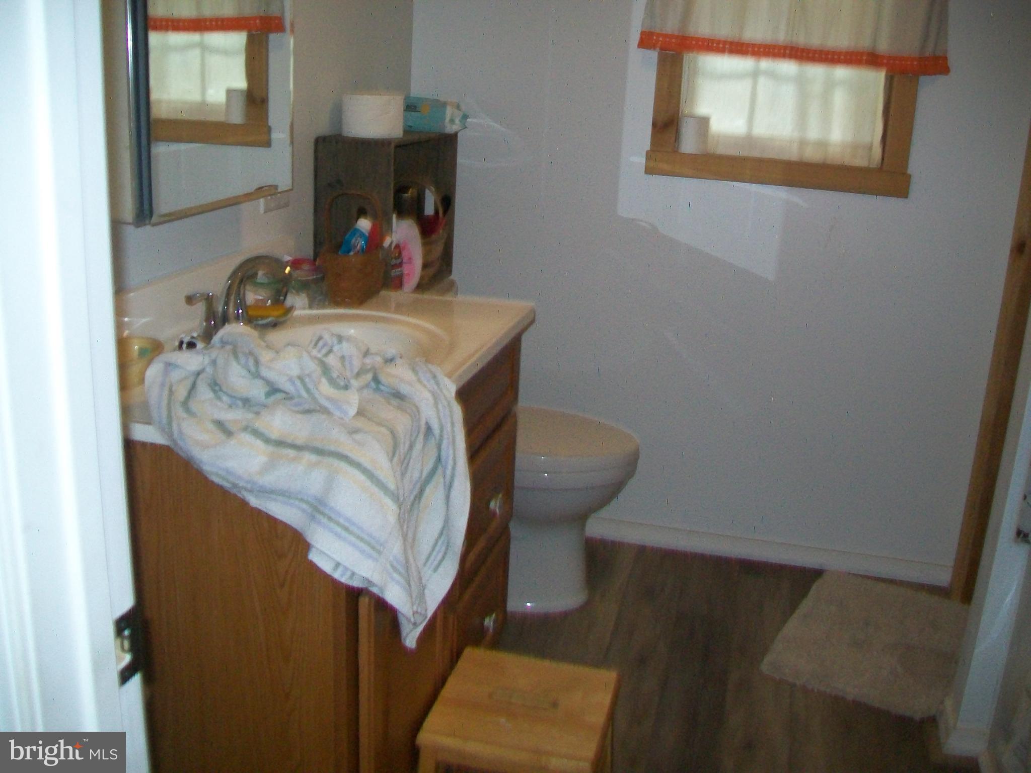 5621 Kiser Gap Road Upper Tract, WV 26866 - Photo 14 of 54 a view of hallway that has closet