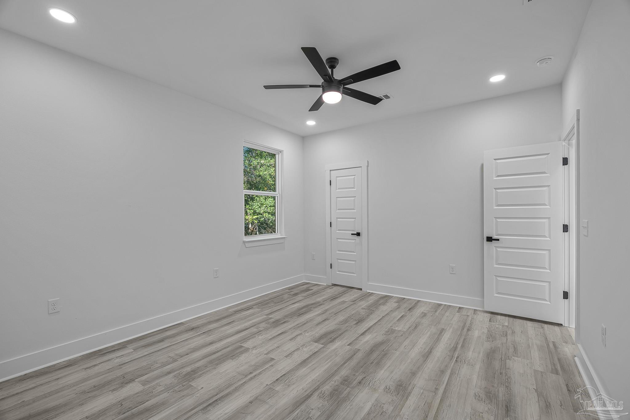 5009 Saufley Field Road Pensacola, FL 32526 - Photo 11 of 27