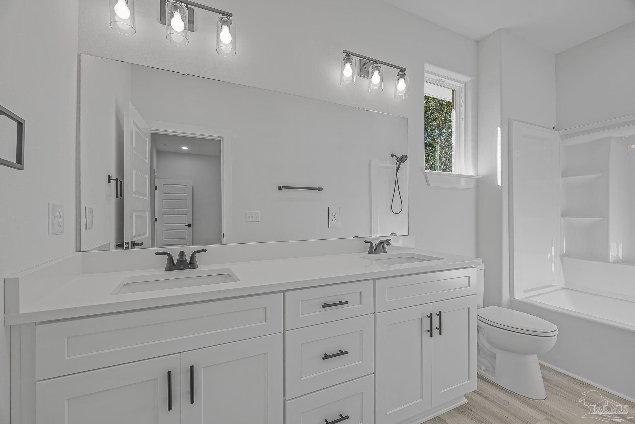 5009 Saufley Field Road Pensacola, FL 32526 - Photo 14 of 27