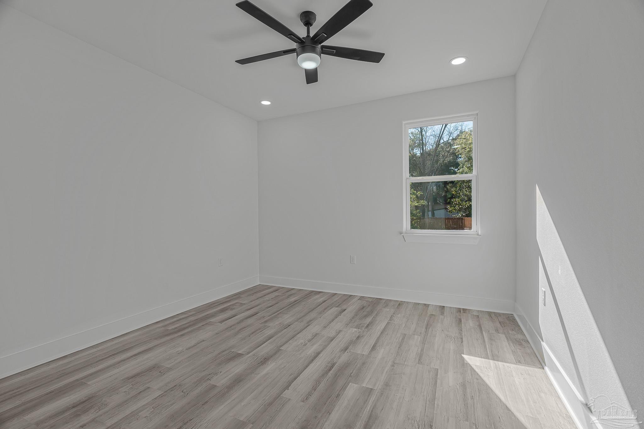 5009 Saufley Field Road Pensacola, FL 32526 - Photo 19 of 27