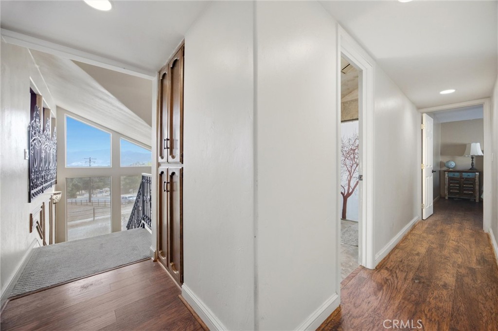 26001 Bear Valley Road Tehachapi, CA 93561 - Photo 33 of 58 Gallery Image 33