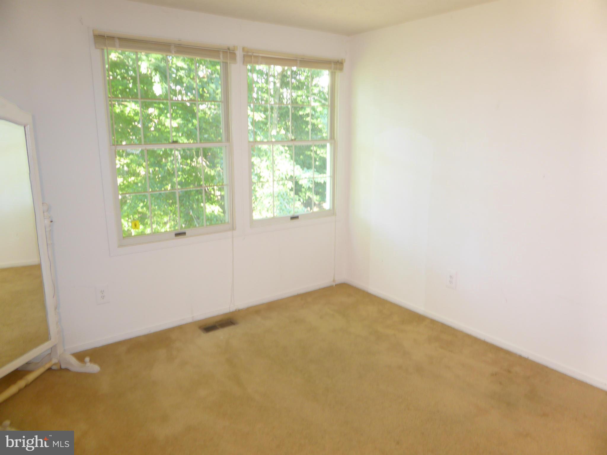 7587 Vogels Way Springfield, VA 22153 - Photo 14 of 26 Bedroom 4
