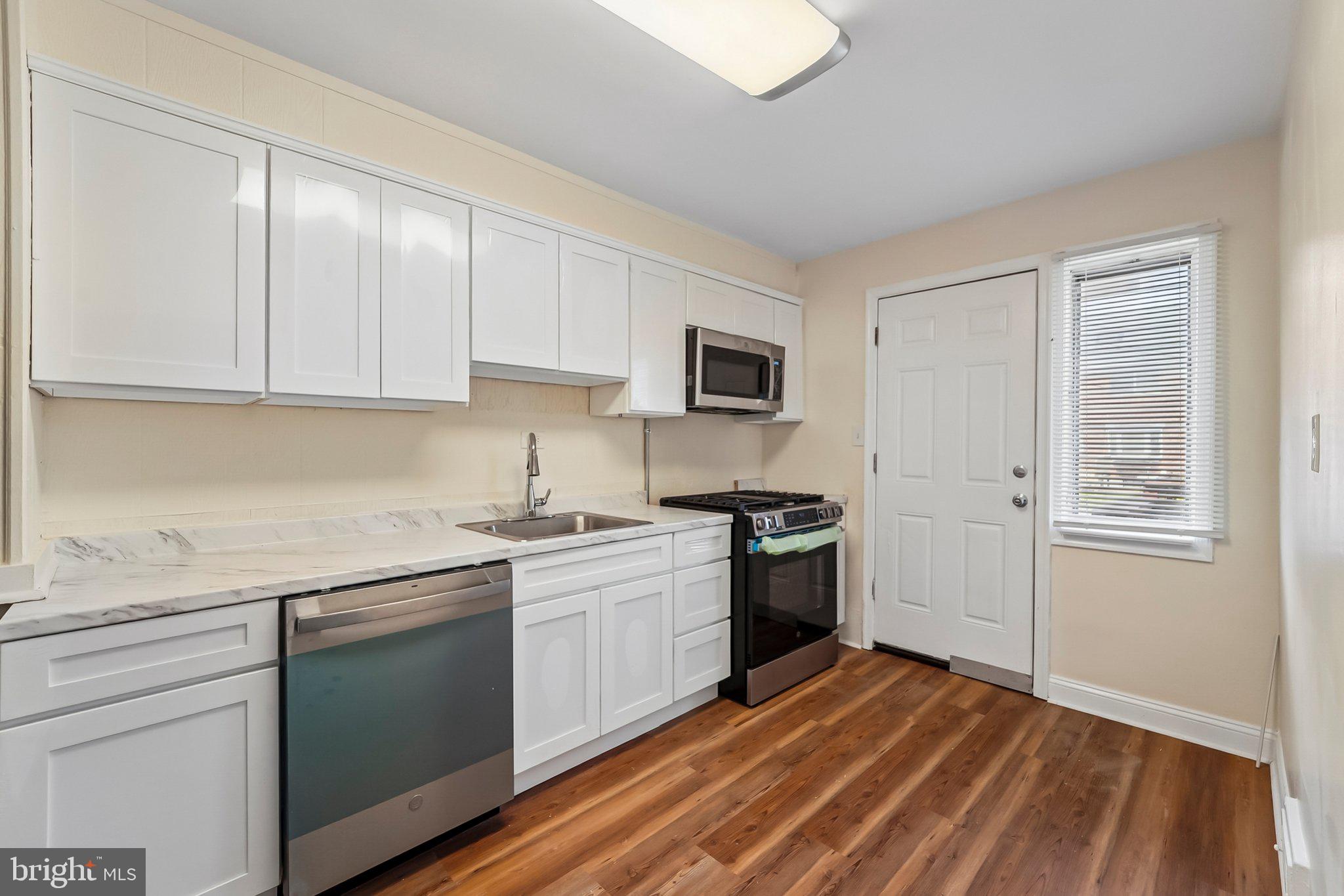 1930 Northbourne Road Baltimore, MD 21239 - Photo 5 of 37 Gallery Image 5