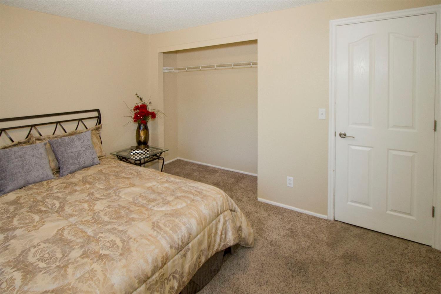 526 Laurel Street Eagle Point, OR 97524 - Photo 8 of 18 Additional Photo