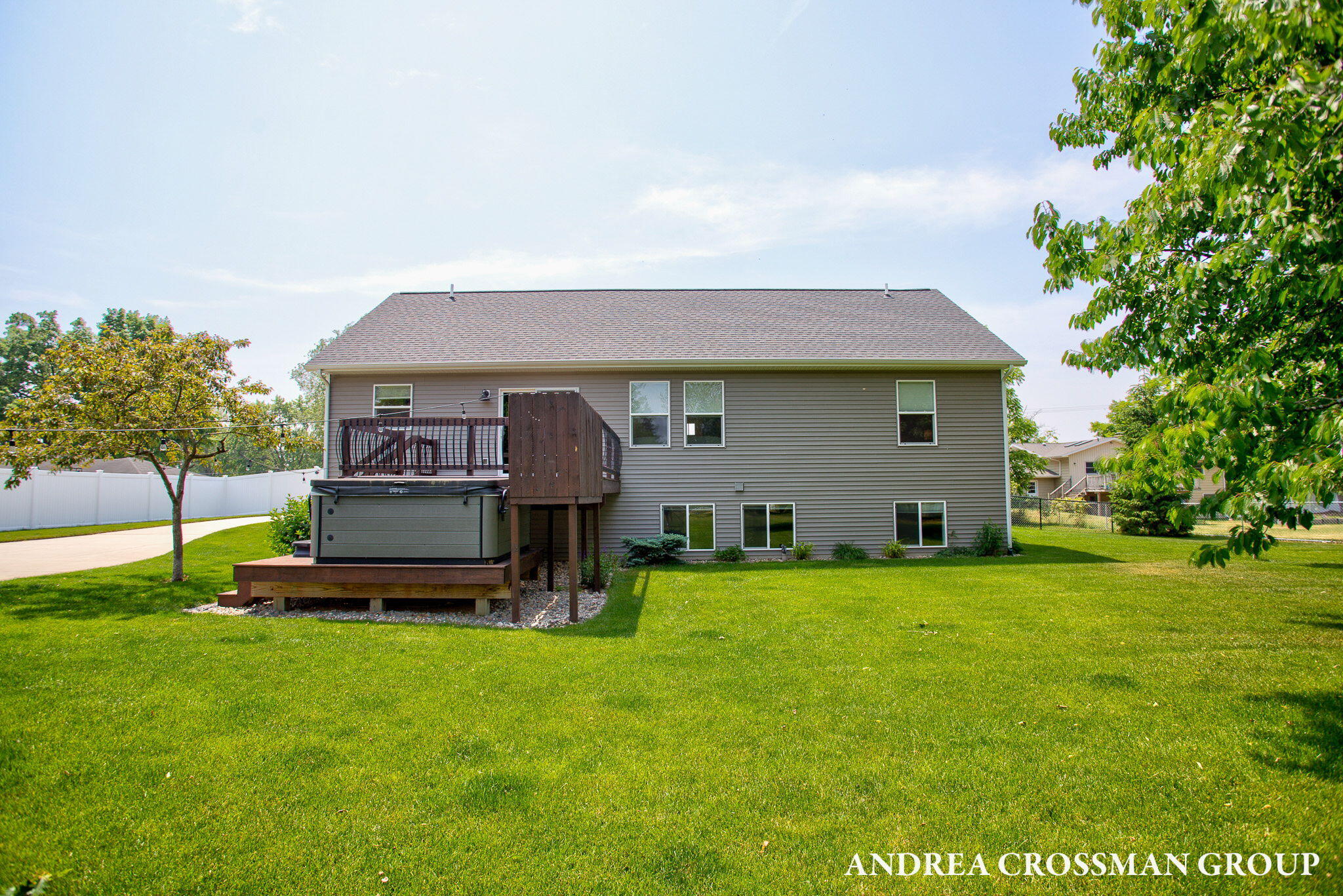 2633 Baldwin Street Jenison, MI 49428 - Photo 6 of 83 102-web-or-mls-2633-baldwin-st