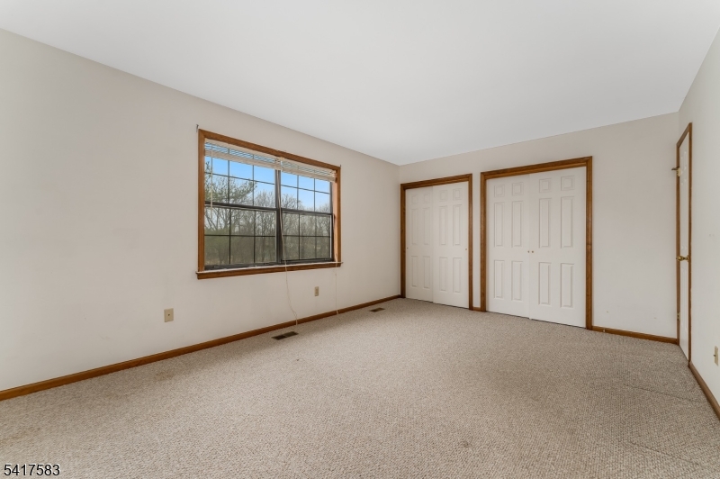 226 Riva Drive Hackettstown, NJ 07840 - Photo 10 of 19