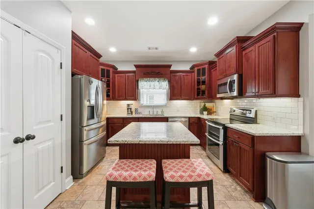 $775,000 | 111 Shadow Wood Bend, St. Simons Island, GA 31522