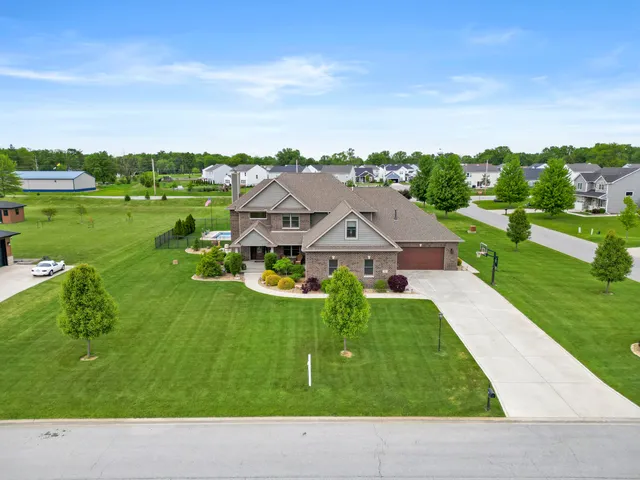 $1,248,999 | 2800 West 133rd Avenue, Crown Point, IN 46307