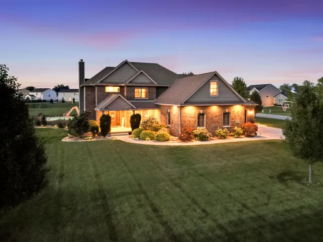 $1,248,999 | 2800 West 133rd Avenue, Crown Point, IN 46307