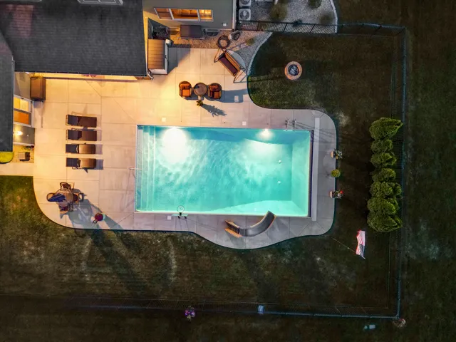 $1,248,999 | 2800 West 133rd Avenue, Crown Point, IN 46307