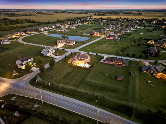 $1,248,999 | 2800 West 133rd Avenue, Crown Point, IN 46307