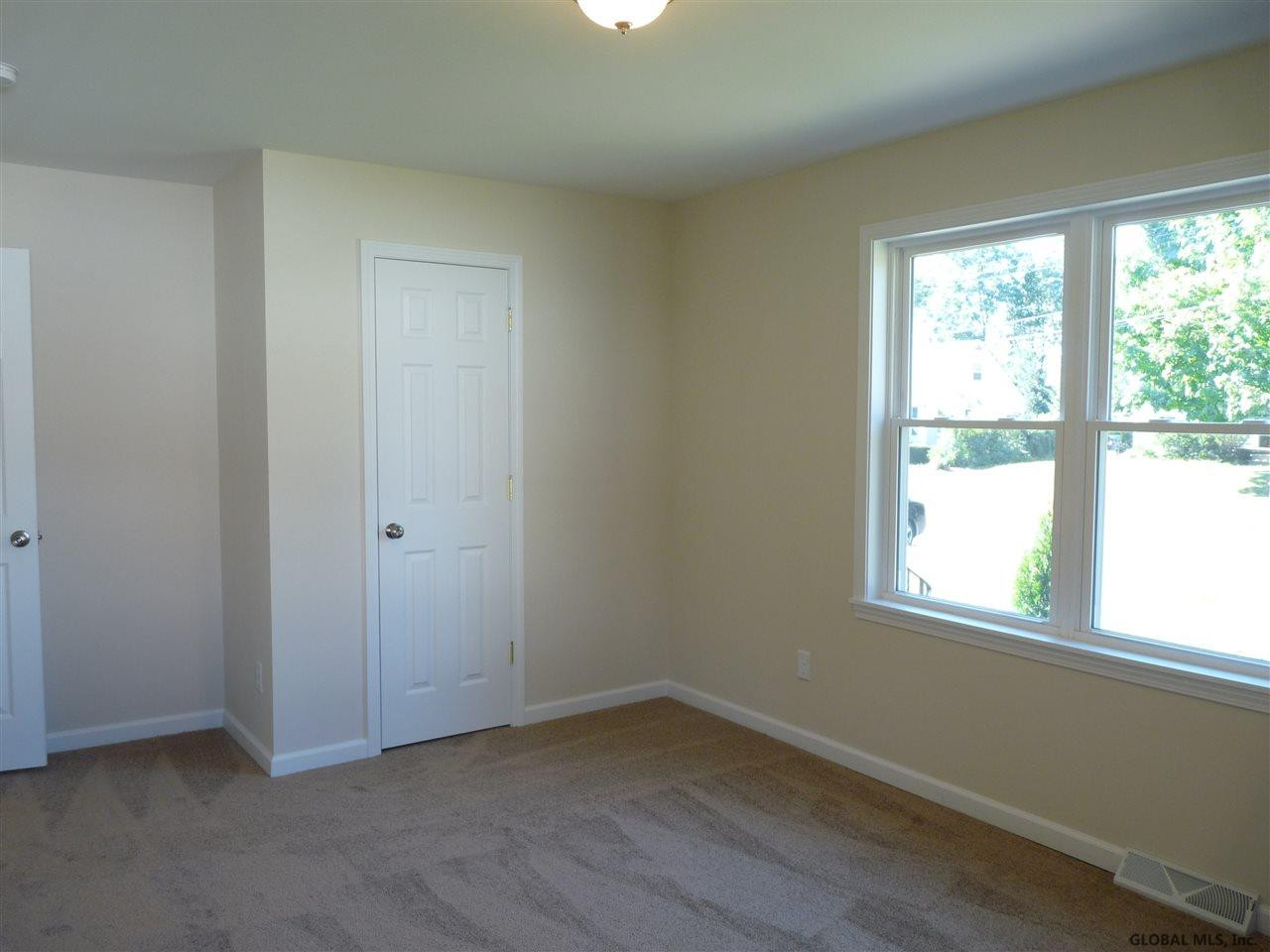 2011 Pyle Road Rotterdam, NY 12303 - Photo 14 of 25 Photo 14
