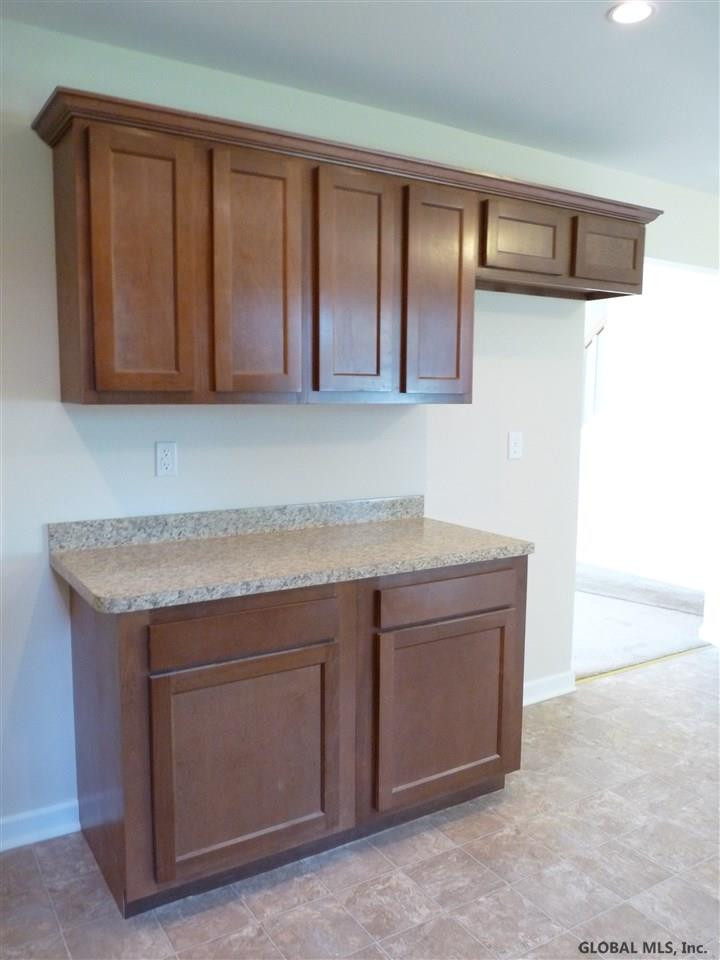 2011 Pyle Road Rotterdam, NY 12303 - Photo 10 of 25 Photo 10