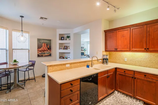 $729,000 | 19475 North Grayhawk Drive, Unit 1124, Scottsdale, AZ 85255