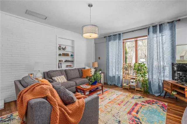 $309,900 | 267 Winsom Drive, Kernersville, NC 27284