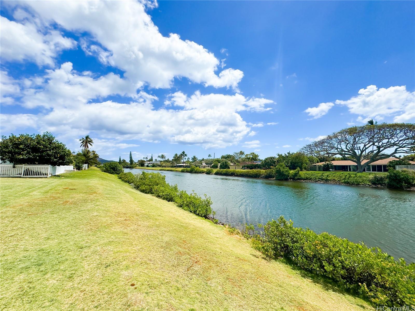346 Ilimalia Loop Kailua, HI 96734 - Photo 24 of 24 a view of a lake with houses in the back