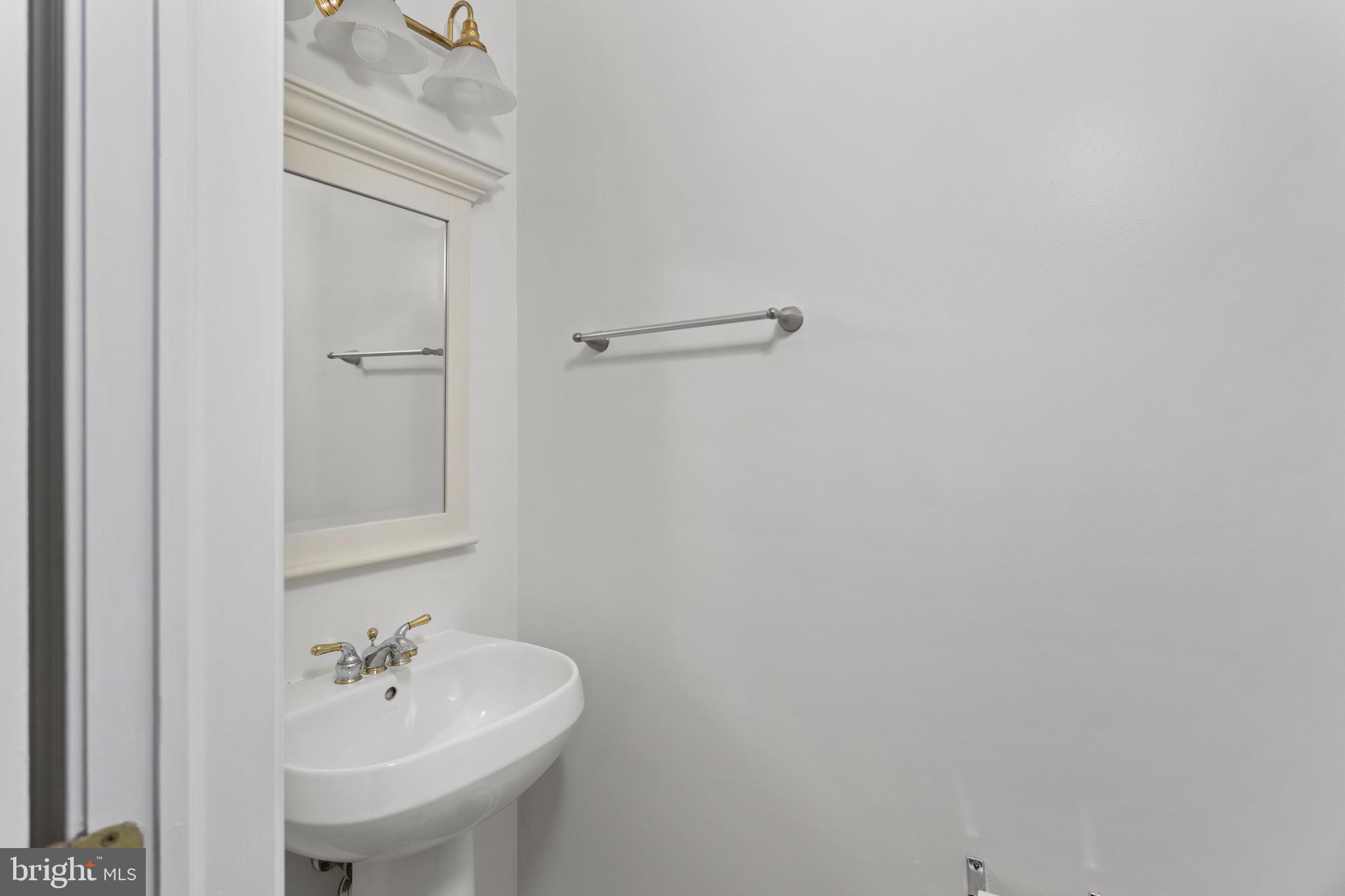 10 Alexander Lane Columbus, NJ 08022 - Photo 17 of 37