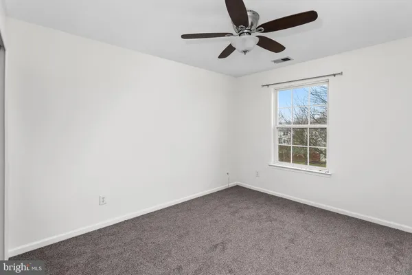 $4,000 | 10 Alexander Lane, Columbus, NJ 08022