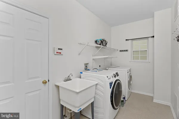 $4,000 | 10 Alexander Lane, Columbus, NJ 08022