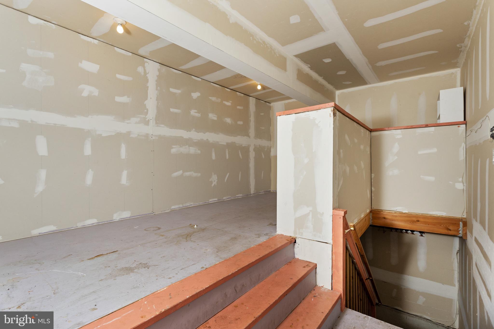 10 Alexander Lane Columbus, NJ 08022 - Photo 32 of 37