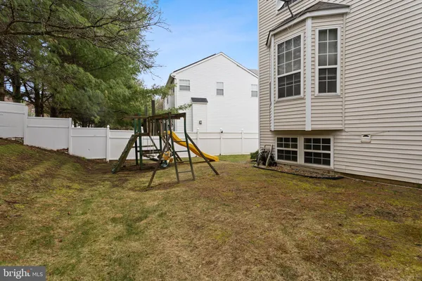 $4,000 | 10 Alexander Lane, Columbus, NJ 08022