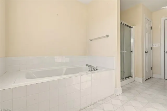 $425,000 | 3993 Queens Grant Court, High Point, NC 27265