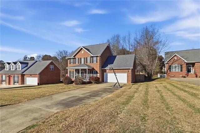 $425,000 | 3993 Queens Grant Court, High Point, NC 27265
