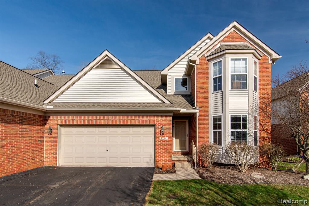 1754 Genoa Circle Howell, MI 48843 - Photo 1 of 29 Gallery Image 1