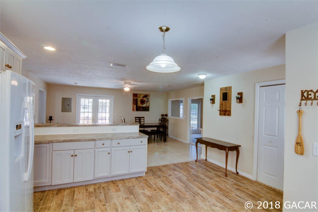 2023 Southwest 120th Terrace Gainesville, FL 32607 - Photo 14 of 30 Gallery Image 14