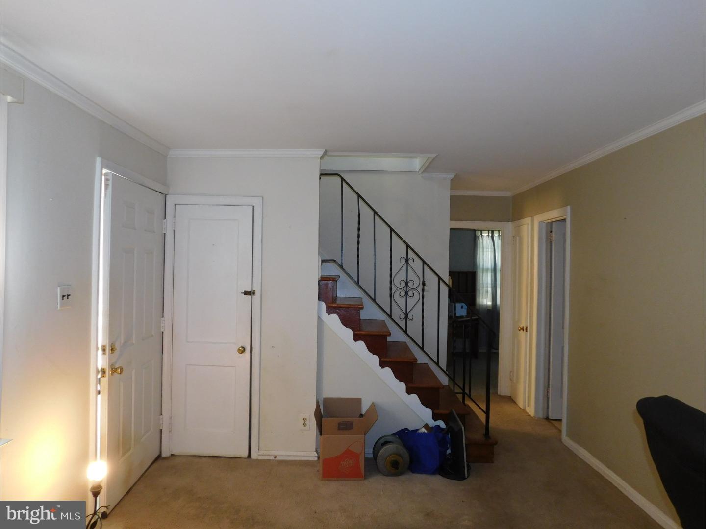 80 Shepherd Road Cherry Hill, NJ 08034 - Photo 5 of 24 Living Room