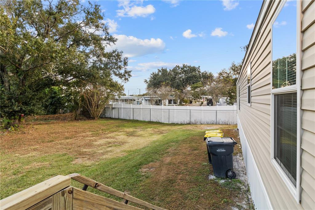 419 North Chestnut Road Lakeland, FL 33815 - Photo 1 of 24