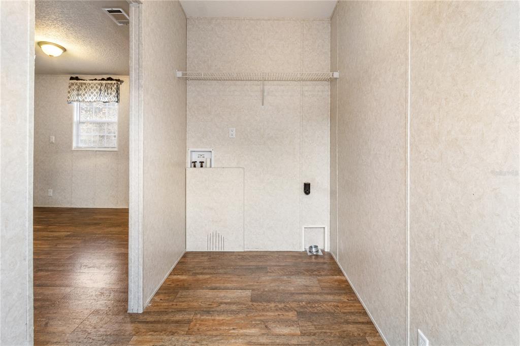 419 North Chestnut Road Lakeland, FL 33815 - Photo 16 of 24