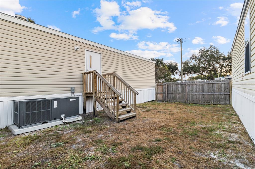 419 North Chestnut Road Lakeland, FL 33815 - Photo 18 of 24