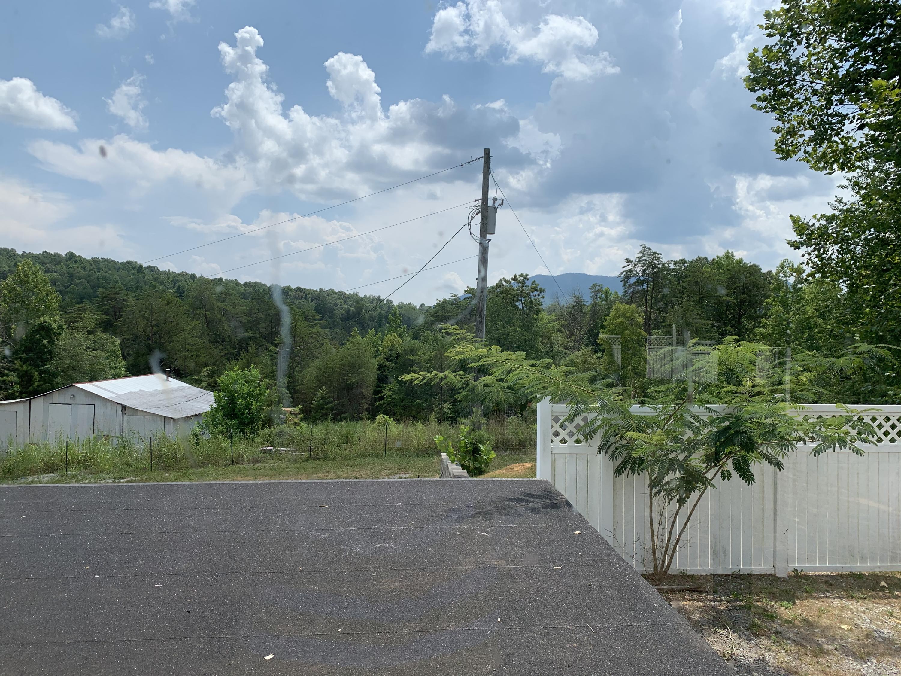 556 Shaddon Road Tellico Plains, TN 37385 - Photo 19 of 19 IMG_1187